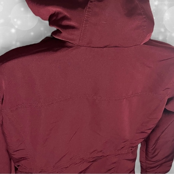 Hollister Cozy Faux Fur Lined Burgundy Mid-weight Jacket Size Extra Small - Picture 10 of 16